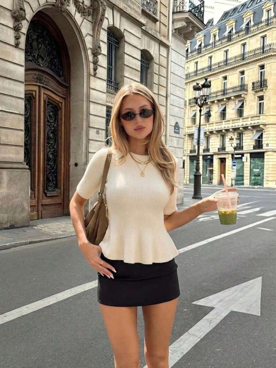 Women's Summer Knit Round Neck Short Sleeve Ruffle Top, Medium Stretch Spring/Summer Set Top, Mother's Day Vacation Essential Fashion Item