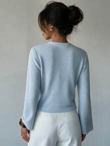 SEREN Women's New Minimalist Casual Sweater, Slim Fit Flattering Long Sleeve Y2K Top, Suitable For Autumn/Winter - Light Blue - View 6
