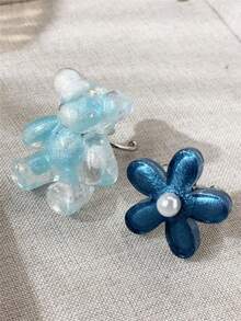 2 Buah Cincin Beruang & Bunga Lucu, Cincin Hewan Beruang Biru yang Unik, Pita Terbuka yang Dapat Disesuaikan dari Baja Tahan Karat, Hadiah Unik untuk Wanita, Y2K, Perhiasan Wanita yang Dipersonalisasi dan Berlebihan - Biru - View 4
