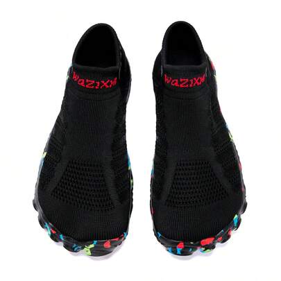 Sepatu Air Pria Berbahan Jala Bernapas, Sepatu Air Anti Selip Cepat Kering, Sepatu Pantai Tanpa Alas Kaki Model Slip-On untuk Menyelam, Berselancar, Treadmill, dan Aktivitas Luar Ruangan Lainnya.
