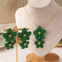 3pcs/Set Fashion Elegant Exquisite Floral OT Clasp Pendant Necklace And Earrings Women Jewelry Set, Suitable For Women Daily Wear, Banquet, Party, Vacation And Travel, Perfect Surprise Gift For Wife And Girlfriend - Green - View 3
