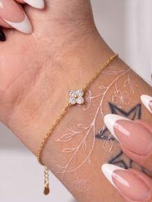 1pc Versatile Elegant Four-Leaf Clover Women's Bracelet, Gold-Plated Jewelry Accessory, Daily Travel Accessory, Anniversary Birthday Gift For Girlfriend - Bracelet - View 2