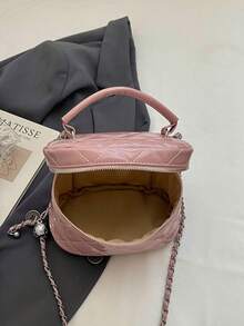 Tas Selempang Mini Bermotif Quilted dengan Dekorasi Rantai Logam, Bahan PU Mengkilap, Kompartemen Penyimpanan, dan Penutup Resleting, Cocok untuk Aktivitas Sehari-hari, Kencan, dan Perjalanan. - Berwarna merah muda - View 8
