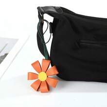 1 Gantungan Kunci Bunga Daisy, Hiasan Tas Bunga Kelopak Ganda, Ornamen Liontin Warna-warni, Hadiah Festival Lucu untuk Wanita dan Anak Perempuan - MultiWarna - View 4