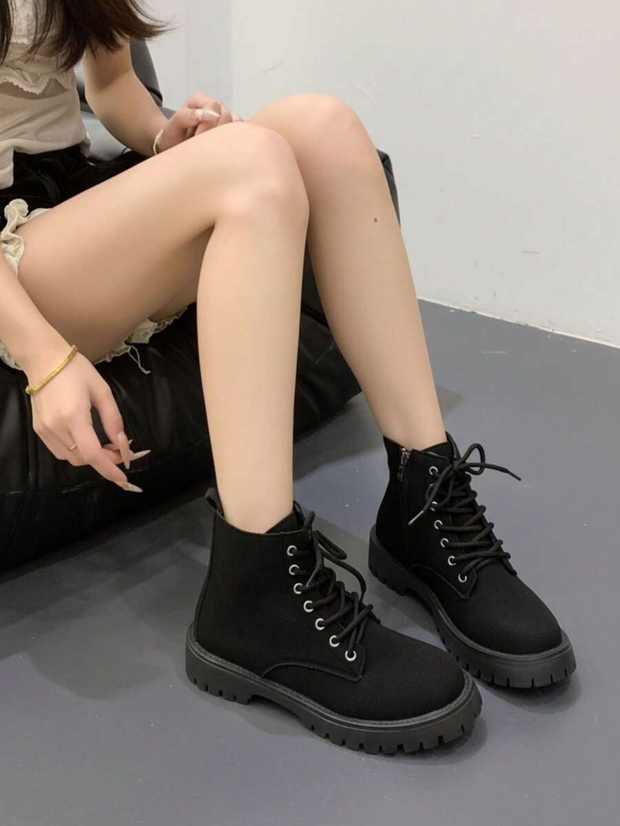 Plus Size Women's Fashion Ankle Boots, Lace-Up Side Zipper Non-Slip Thick Sole Ankle Boots, Suitable For Daily Outdoor Wear - Black - View 1