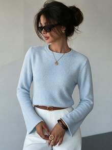 SEREN Women's New Minimalist Casual Sweater, Slim Fit Flattering Long Sleeve Y2K Top, Suitable For Autumn/Winter - Light Blue - View 2