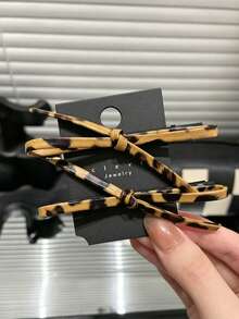 1 Set/2pcs Bow Hair Clips Women Korean Style Side Fringe Bangs Clips Elegant Alligator Hair Clips - Multicolor - View 7