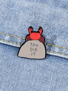 1pc Funny Stone Crab Brooch, Small Versatile Creative Design Eye-Catching, Suitable For Various Outfit Styles, Highlight Outfit Details With Personalized, Metal Alloy Decorative Pin - Multicolor - View 3