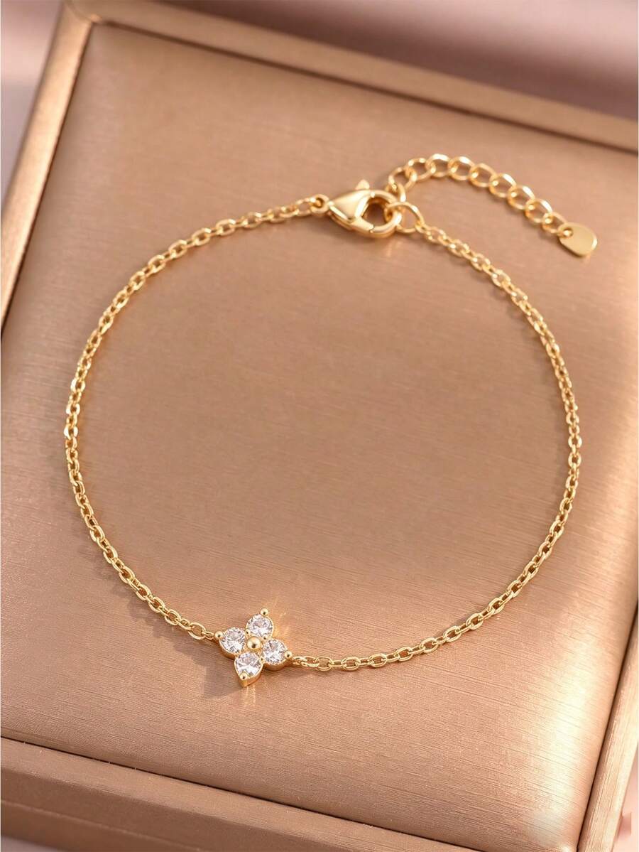 1pc Versatile Elegant Four-Leaf Clover Women's Bracelet, Gold-Plated Jewelry Accessory, Daily Travel Accessory, Anniversary Birthday Gift For Girlfriend - Bracelet - View 1