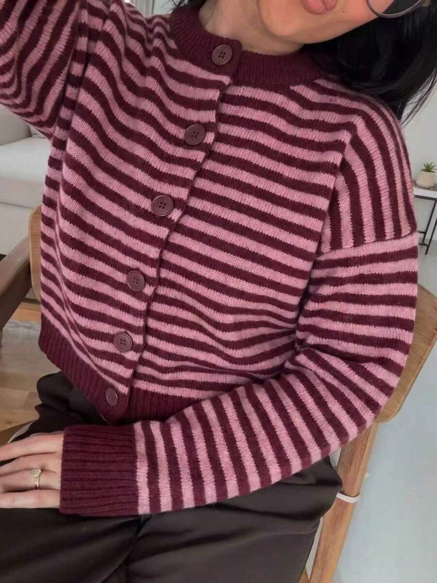 MORI 秋冬圓領長袖針織開襟毛衣，女款新款休閒寬鬆慵懶軟綿毛衣，時尚優雅極簡純色，新年必備上衣