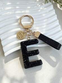 1 buah Gantungan Kunci Alfabet 26 Huruf Cantik, Huruf Rhinestone Imitasi Elegan Hitam & Emas Aksesori Wanita/Pria Cocok Untuk Hadiah Ulang Tahun/Wisuda/Ulang Tahun Hadiah Tahun Baru - Hitam - View 21
