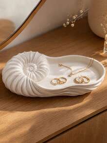 1pcins Elegant Shell-Shaped Storage Tray, Creative Artistic Desktop Decor, Can Hold Jewelry, Earrings, Necklaces, Keys, Small Accessories, Home Vanity, Entryway, Desktop Organizer, High-Quality Texture, Atmospheric Home Decor, Practical Storage Display Item - Multicolor - View 4