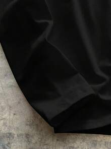 男士極簡臉部印花休閒日常穿著圓領長袖T恤，春秋款 - 黑色 - 查看 4