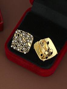 1 Pair Women's Elegant Minimalist Geometric Square Pendant Earrings, Inlaid With Synthetic Zirconia, Suitable For Daily Wear, Casual Outings, Parties - Earrings - View 6