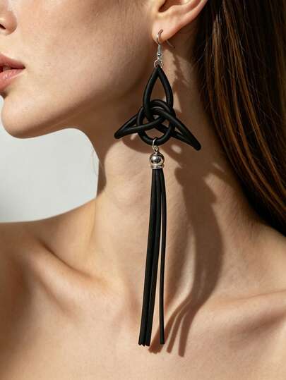 MARLIWOO 1 Pair Gothic Subculture Vintage Pendant Long Tassel Earrings, Black Exaggerated Emo Party Ear Dangles