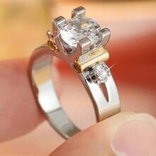 Fashion Luxury Round Women's Ring, Exquisite Wedding Engagement Ring, Holiday Gift - Silver - View 3