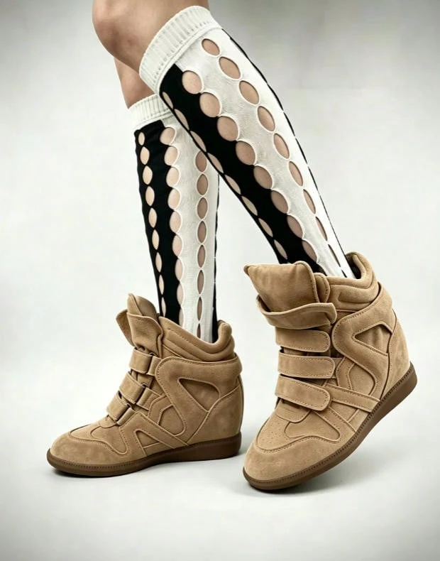 ISA New 2026 Women's Casual Sneakers With Hidden Wedge, High-Top, Combined, Flat - 棕色 - 查看 1