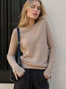 Khaki Round Neck Slim Fit Long Sleeve Knit Base Layer Top For Women, Pearl Button Cuff Design, Minimalist Gentle Style, Suitable For Spring/Autumn Commuting, Dating, Daily Wear - Camel - View 1