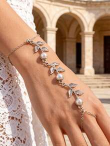 1pc Fashion Unique Leaf & Faux Pearl Decor Tassel Bridal Wedding Dress Accessory Ring Bracelet Integrated Chain - Silver - View 1