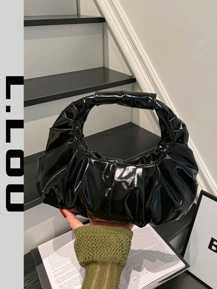 2026 Autumn Fashion New Glossy Pleated Handbag Women's Fashion Cloud Bag Niche Design European And American Style