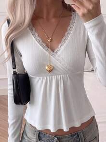 SCARLUX Autumn Y2K White Ribbed Lace Trim Criss-Cross V-Neck Flared Hem Long Sleeve Top, Basic Style, Suitable For Back To School, Business And Casual - White - View 4
