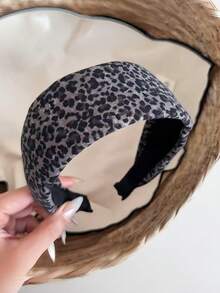2pcs Retro Leopard Print Knotted Wide Headband, Women Fabric Padded Hair Hoop, Fashion Hair Accessory - Multicolor - View 4