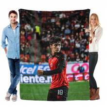 Manta de Franela con Estampado del Jersey del Club Tijuana de Gilberto Mora, Diseño RojoNegro del Estadio, AcogedoraSuave para Cama, Sofá, Sala de Juegos para Adultos, Decoración Estética de Habitaciones, Mercancía para Fanáticos, Regalo Único para Fiestas BJSG - 1 unidad, estilo predeterminado - Ver 1