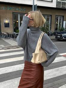 SEREN Women's New Minimalist Gray Turtleneck Knit Sweater, Versatile Long Sleeve Pullover For Autumn, Commuter Top For Daily Wear - Grey - View 3