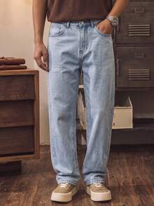 1 buah celana jeans pria model longgar, warna polos serbaguna, cocok untuk pemakaian sehari-hari, sepanjang tahun. - Light Wash - View 3