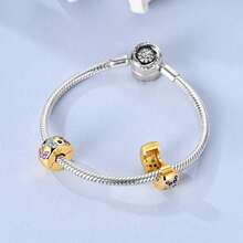 1 hạt spacer bạc Sterling S925 chống trượt, thiết kế đa yếu tố hình dấu chân, bướm, sao, trăng, hoa, đính đá Cubic Zirconia màu sắc và tráng men mạ vàng, tương thích với mọi loại vòng tay, phụ kiện trang trí đa năng cho làm trang sức DIY thủ công và điểm xuyết trang phục hàng ngày - Nhiều màu - Xem 7