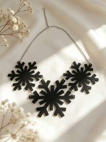 1pc Winter Christmas Snowflake Decor Neck Accessory Holiday Party Personalized Double Layer PU Leather Necklace - Multicolor - View 3