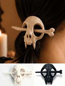 Half Gothic Skull Hair Clip, Cute & Fun Hair Accessory, Fashion Decorative Hair Clip, Suitable For Women And Girls, Daily Wear And Holiday Dress-Up - One Size - View 1