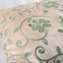 米色花卉刺繡天鵝絨抱枕套，鼠尾草綠植物裝飾性沙發/床用抱枕套 - Beige - 查看 5