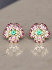 1 par de pendientes de botón redondos geométricos con flor rosa chapados en oro de 14K, accesorio de joyería hipoalergénico para mujer, regalo para fiesta - Verde amarillento - Ver 1
