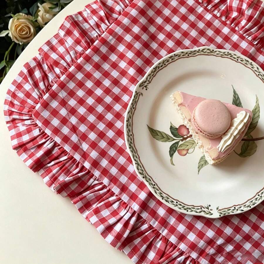 1pc/2pcs/6pcs French Pastoral Plaid Placemats, Princess Style Red & Green Checkered Reversible Dining Mats With Ruffle Edges, Cute Food Serving Plate Mats - Multicolor - View 1