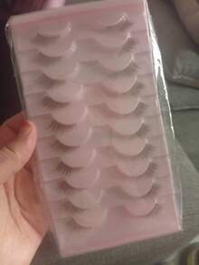 10对棕色半眼假睫毛，透明睫毛柄，自然逼真，修饰眼型，适合日常佩戴、新手、度假、约会、化妆等场合。 - 棕色 - 查看 6