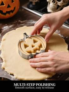 4/5/6Pcs Halloween Themed Cookie Cutter Set, Stainless Steel Biscuit Cutting Molds, Pumpkin Ghost Bat Witch Hat Cat, DIY Kitchen Baking Gadgets For Halloween Party Decor - View 8