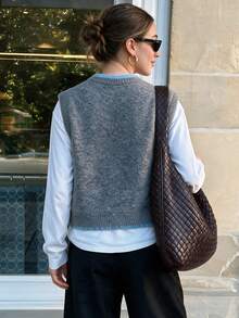 Women's Colorblock Trim Cable Knit Vest, Round Neck Sleeveless Pullover Knit Tank Top, Casual Loose Short Layering Top, Autumn/Winter - Grey - View 3