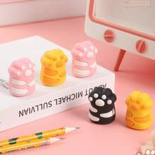 1pc Cat Paw Pencil Sharpener, Cartoon Pencil Sharpener, Mini Pencil Sharpener, Portable Pencil Cutter, Manual Pencil Sharpener, Handheld Pencil Sharpener, Children's Stationery, Student School Supplies, Animal Shaped Pencil Sharpener, Classroom Prize Gift - Color Style Randomized - View 5