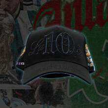 Gorra de Béisbol Visera Plana en Negro con Bordado 3D de "La10" y Strass - Estilo Urbano Ajustable Unisex - Negro - Ver 2
