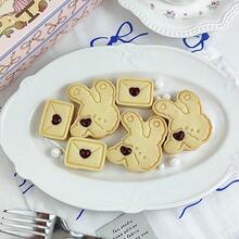 3Pcs Cute Bunny Envelope Cookie Cutter Set, Heart Detail Embossing Baking Molds For Sweet Style DIY Dessert & Handmade Treat Gift - View 3