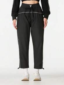 Under Armour Women's Sports Long Pants Pjt Rck Brahma Pant-BLK Woven Drawstring Cuffed Casual Fitness Running Workout 1373593-002 - Black - View 4