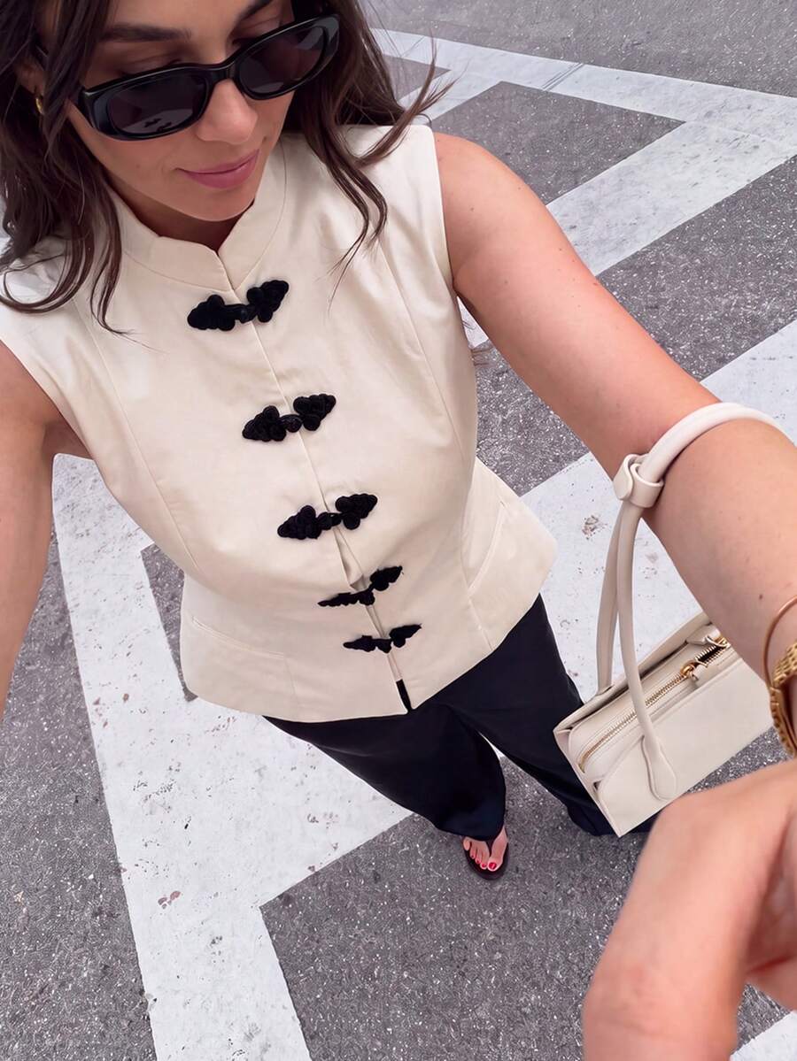 GMFP Women's New Chinese Style Frog Button Stand Collar Sleeveless Top Casual - Beige - View 1