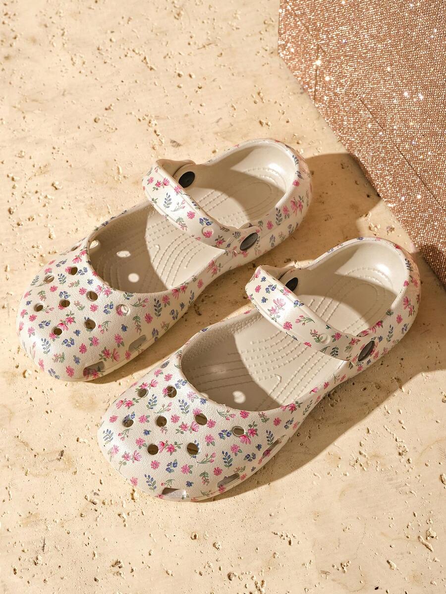 Women's Flat Perforated Shoes, Fashion Soft Sole Outdoor Wear, Simple Breathable Summer New Style Comfortable Ballet Perforated Shoes - Grey - View 1