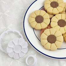 3Pcs Sunflower Cookie Cutter Set, Floral Embossing Baking Molds, DIY Assemble Flower Cookie Stamp For Afternoon Tea & Handmade Dessert - View 3
