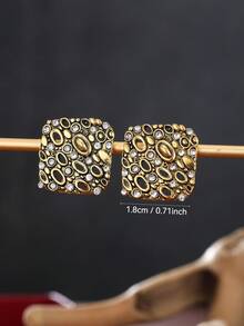 1 Pair Women's Elegant Minimalist Geometric Square Pendant Earrings, Inlaid With Synthetic Zirconia, Suitable For Daily Wear, Casual Outings, Parties - Earrings - View 7