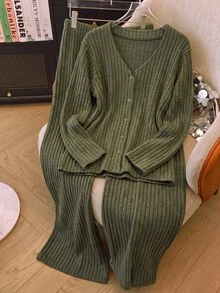 Two Pieces Home Outfit For Teenagers And Girls In Autumn And Winter, Green Ribbed Wool Long Sleeved Long Pants Pajamas, Soft Casual/Family Gathering - Green - View 1