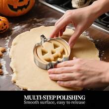 4/5Pcs Halloween Stainless Steel Cookie Cutter Set, Pumpkin Ghost Witch Hat Cat Shaped Molds, Multi‑Purpose Baking Tools For Biscuit, Fondant, Clay & DIY Halloween Party Crafts - View 4