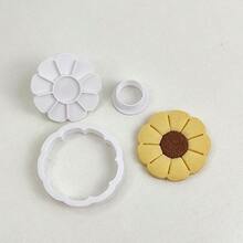 3Pcs Sunflower Cookie Cutter Set, Floral Embossing Baking Molds, DIY Assemble Flower Cookie Stamp For Afternoon Tea & Handmade Dessert - View 10