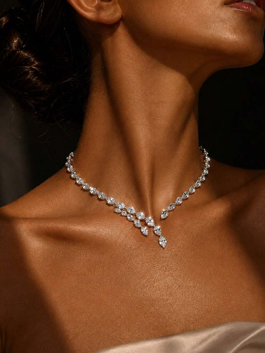 outingfit 1pc Silver Pear-Shaped Waterfall Y-Drop Necklace, Sparkling V-Neck Collarbone Pendant, Bridal Wedding Prom Banquet Dress Gift Accessory - Silver - View 1